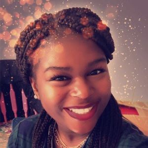 Meet your Posher, Dani